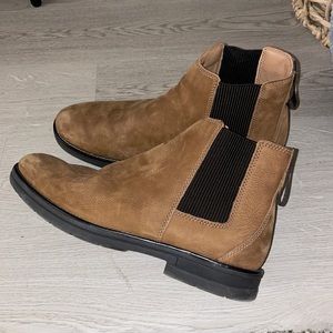 Clark’s BANNING LIMIT Tan Nubuck Chelsea Slip on Ankle Boots - Worn twice
